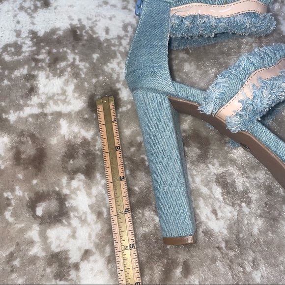 - Laura Marano Not Rated Platform Heels Blue Jean Fringe 5 inch Open Toe SZ 8 - Picture 8 of 11